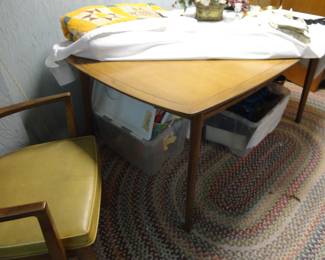 MCM Table matches China Cabinet posted earlier part of the Meridian Line by Drexel