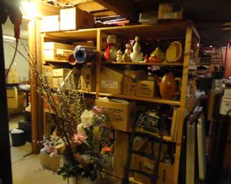 Every type cake tray and stands for wedding cakes