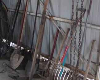 More yard tools 