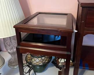 Show case end table