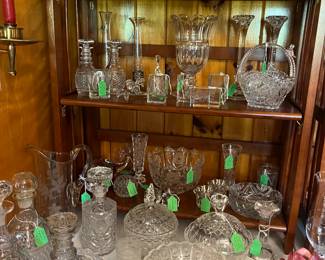 B eautiful crystal bowls, vases, decanters, baskets, candle holders