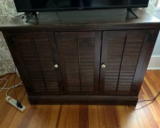 Ethan Allen Stereo Cabinet
