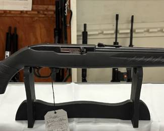 RUGER -  Model 10/22 -   .22LR 