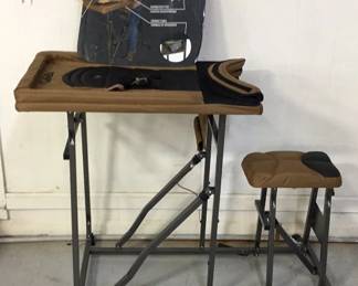 CABELAS Shooting Stand