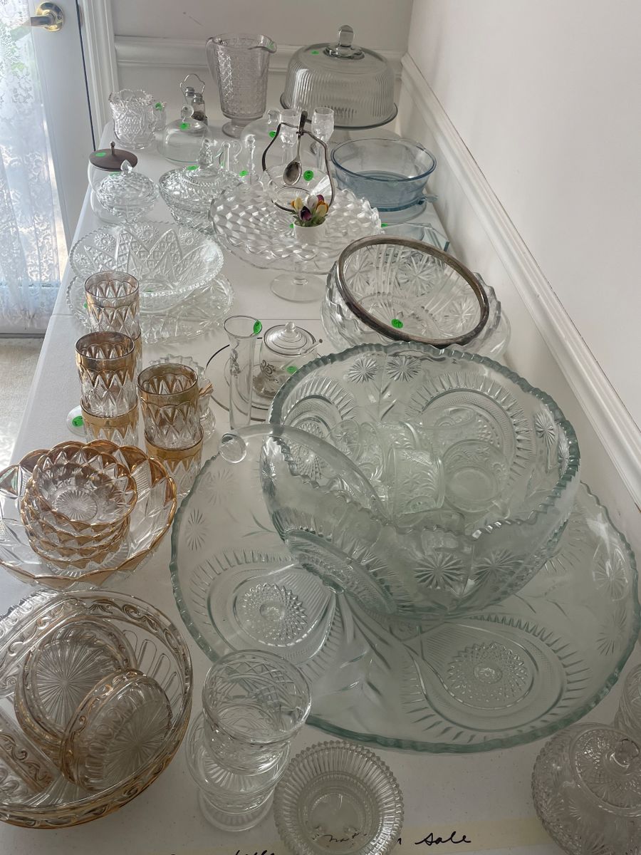 Lots of beautiful crystal. The punch bowl is magnificent! 