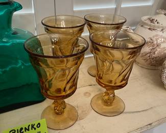 Vintage FOSTORIA amber goblets - set of 8