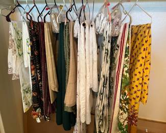 Tablecloths & runners