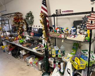 Big variety of things in the garage!