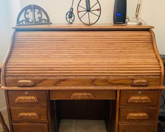 View with roll top closed