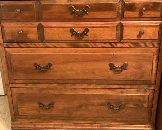Vintage Drawers Chest