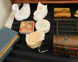 Misc. Decor / Collectibles