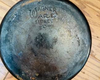 Wagner Ware cast iron Skillet