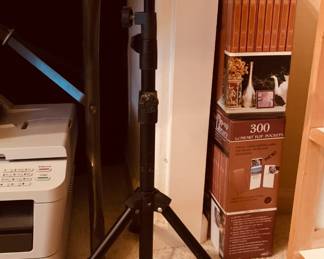 Phone / Camera Stand