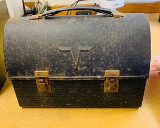 Vintage lunchbox