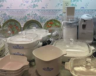 vintage pyrex, serving dishes, china