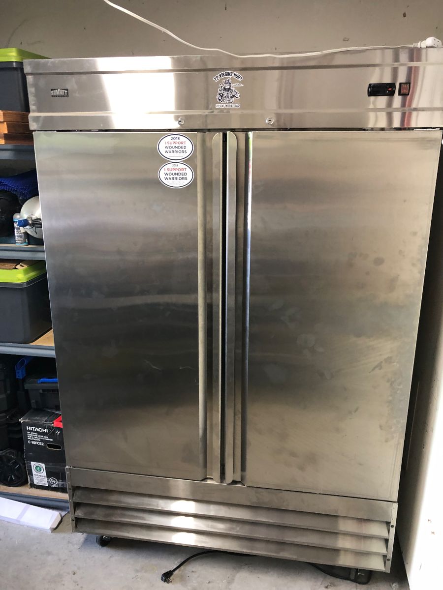 Summit commercial refridge