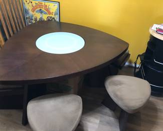 Dining room table, triad, spinning, Susan