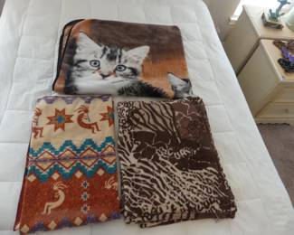 3 Throw Blankets