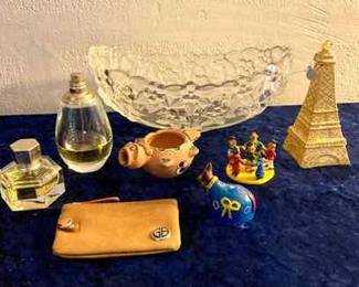 HPT057 Parfumerie, Art, Small Decorations 