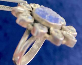 HPT069 Vintage Ring With Blue Stones