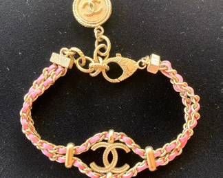 HPT123 CHANEL Pink Goldtone Bracelet