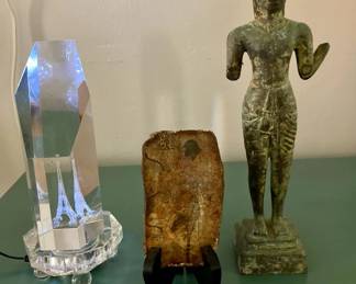 HPT135 Egyptian Metal Sculpture & Art Piece, Crystal W/ Light