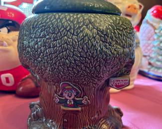KEEBLER COOKIE JAR