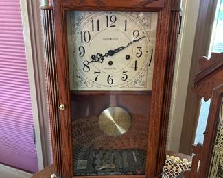 ANTIQUE CLOCK