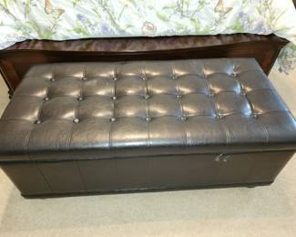 Storage Bench in Black