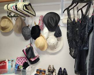 Ladies Hats - Longoria 