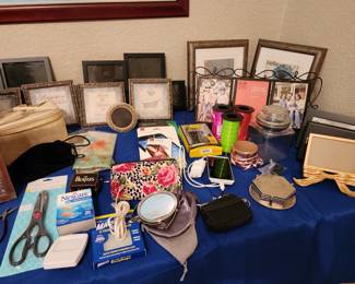 Frames - Personal Items