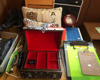 JEWELRY BOX AND OTHER ITEMS