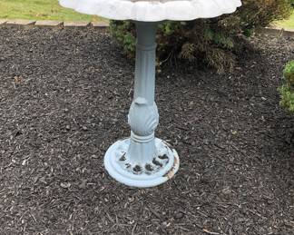 BIRD BATH
