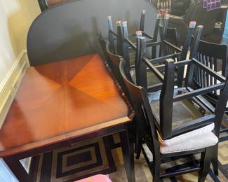Adjustable Wooden Table with 8 Chairs