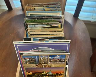 LOTS OF VINTAGE POST CARDS.