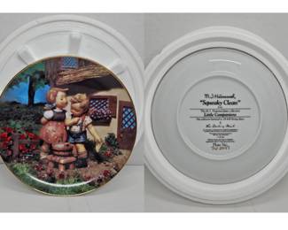 Danbury Mint - Hummel Plate