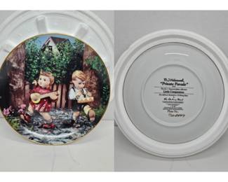 Danbury Mint - Hummel Plate