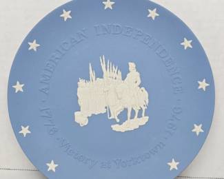 Wedgwood Blue Jasperware American Independence 1976 Plate