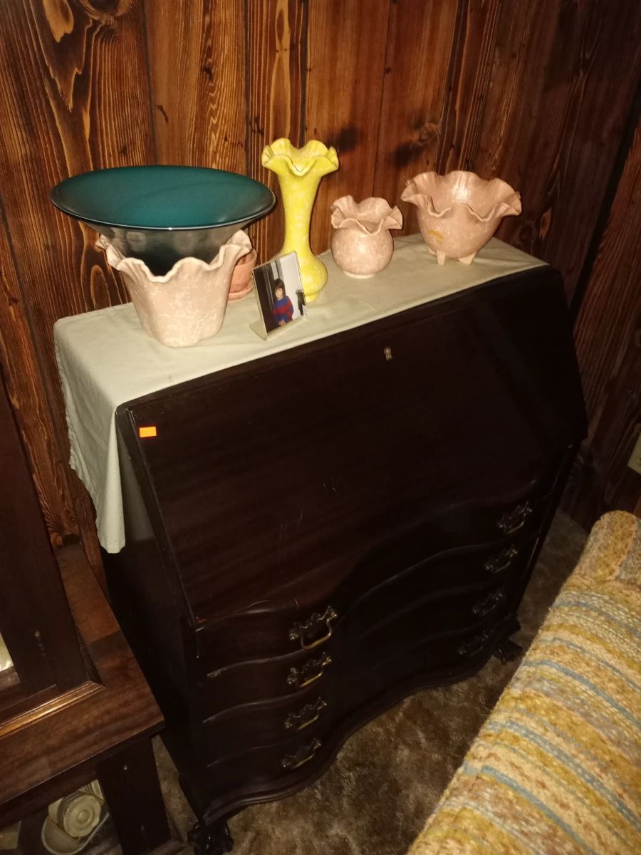 Woodinville Moving Sale Everything Goes starts on 9/23/2023