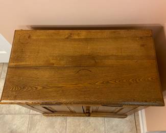 Antique 1-drawer cabinet side table; 15.25"d x 27"w x 27.5"h