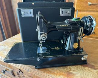 Antique Singer Sewing machine