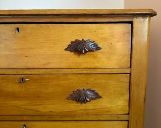 BUY IT NOW!$140. Vintage solid wood, 4-drawer dresser with leaf pulls