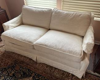 BUY IT NOW!$150. Traditional White Upholstered Loveseat with floral pattern, and down filled cushions 