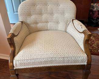 BUY IT NOW!$80. Vintage upholstered arm chair (as is)