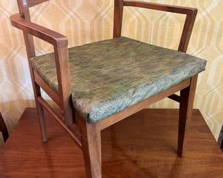 55 MCM Basic Witz Dining Armchairmin