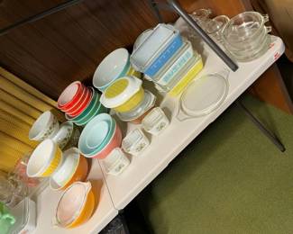 55 Vintage Pyrex Samplermin