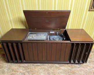 55 Zeinth Stereophonic Systemmin