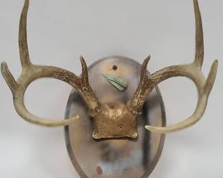 8 Point Mounted Deer Antlers w/ Arrowhead