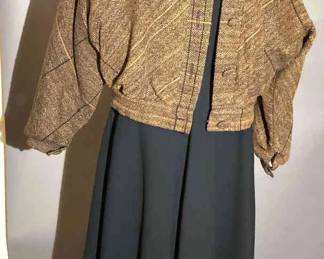 Anne Klein II Size 6 Dress And Brown Handwoven Jacket