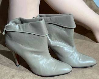 A Mano Leather Ankle Boots